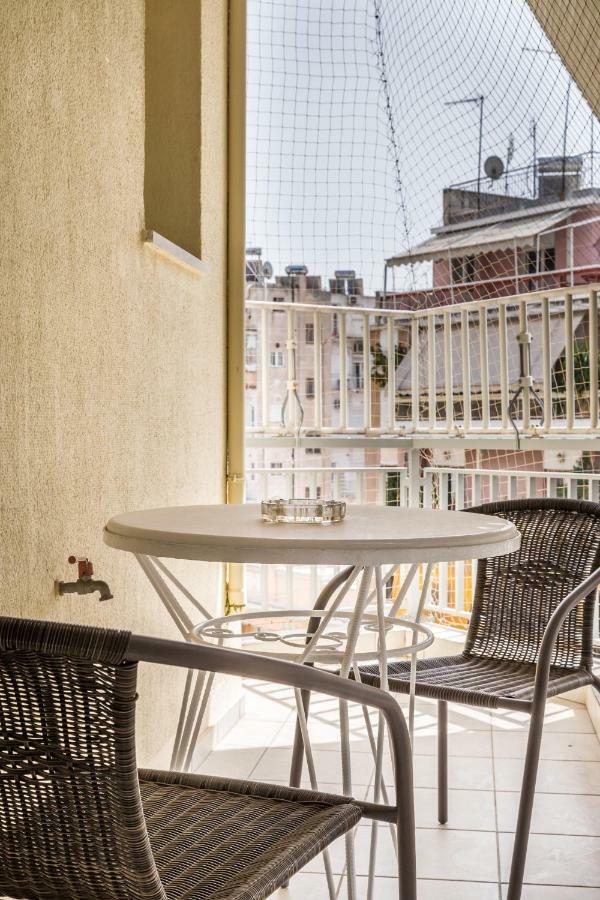 Classy 2 Bedroom Apartment Near Acropolis & Metro 雅典 外观 照片